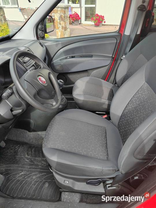 Fiat Doblo 14 benzyna 95 osobowy klima elektryczne lusterka