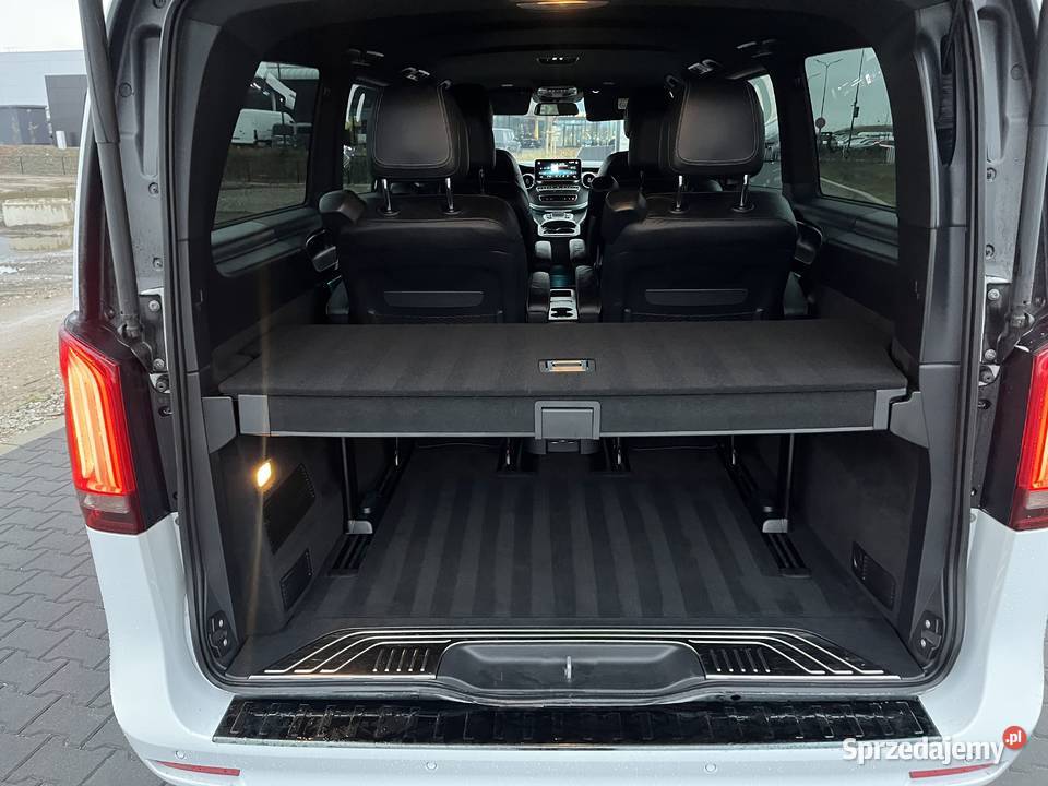 Mercedes Vklasa V300d amg airmatic 4x4 salon Klasa V Leszno