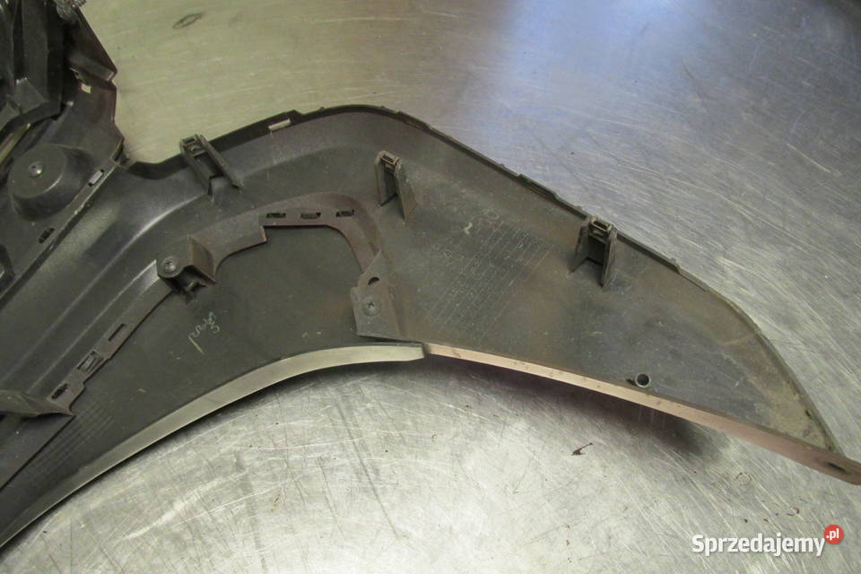 Boczek bok lewy Yamaha Tricity 125 14r części Szyby i owiewki świętokrzyskie Sandomierz sprzedam