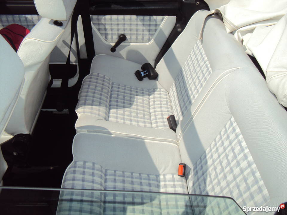 VOLKSWAGEN GOLF I CABRIO KARMANN 98KM Grodkowice