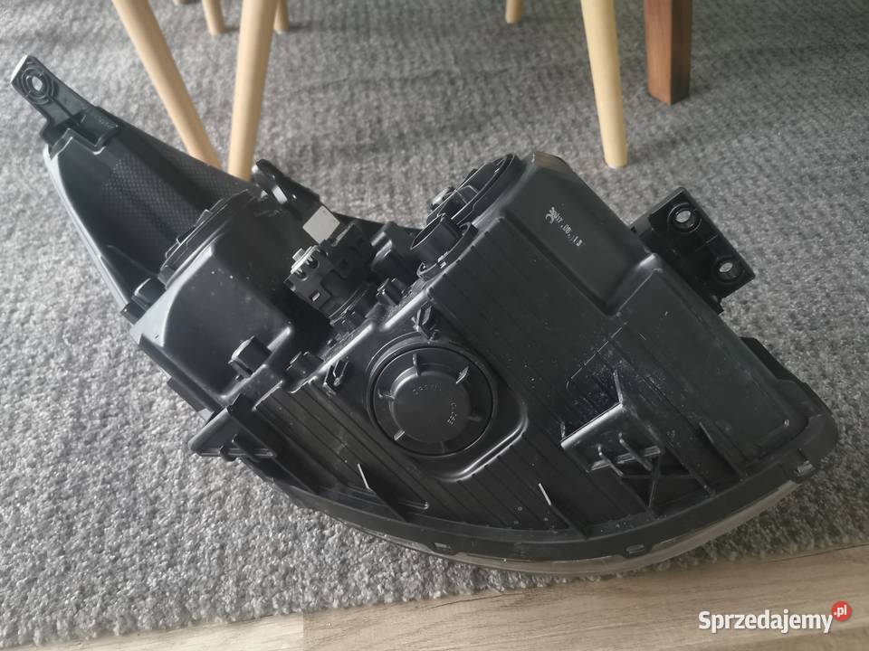 Reflektor lewy halogen Kia Soul 20142019 typ II osobowe Pielgrzymka