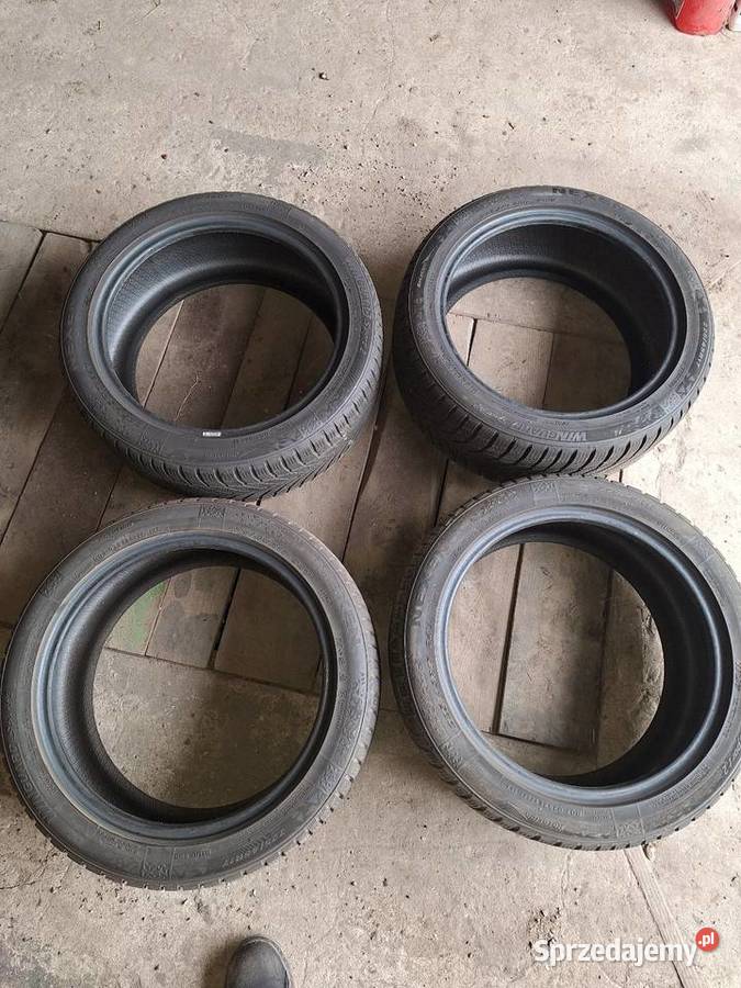 Opony zimowe 225 45 R17 Nexen Iłża sprzedam