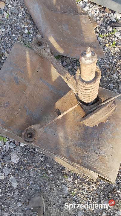 Trabant 11 silniki skrzynie karoseria Rok produkcji 1991 Kazimierz Dolny sprzedam