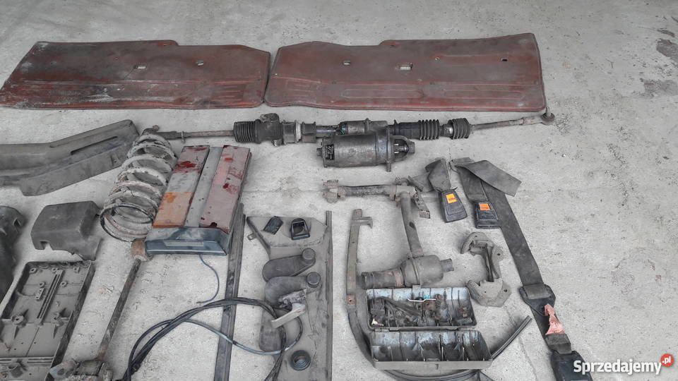 Części fiat 131 mirafiori drzwi wnętrze silnik osobowe Bełżyce