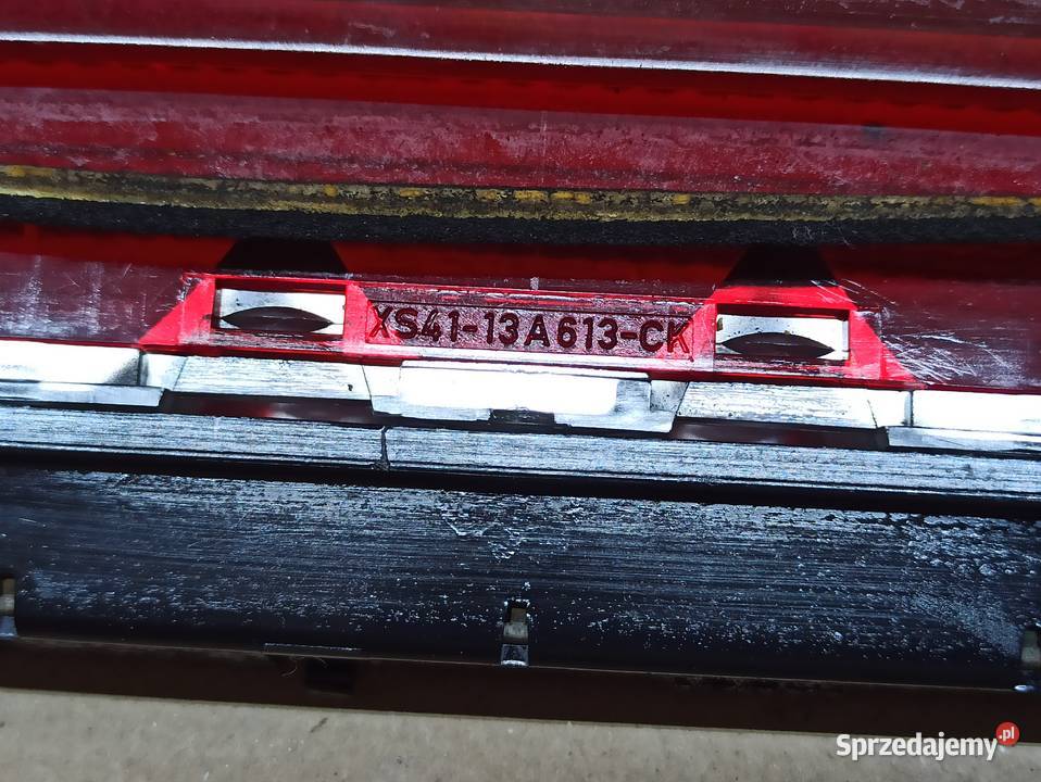 ŚWIATŁO STOPU FORD FOCUS MK1 KOMBI XS4113A613CK Bolesławiec