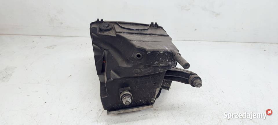 OBUDOWA FILTRA POWIETRZA AUDI A6 C6 4F0133835N Przystajń