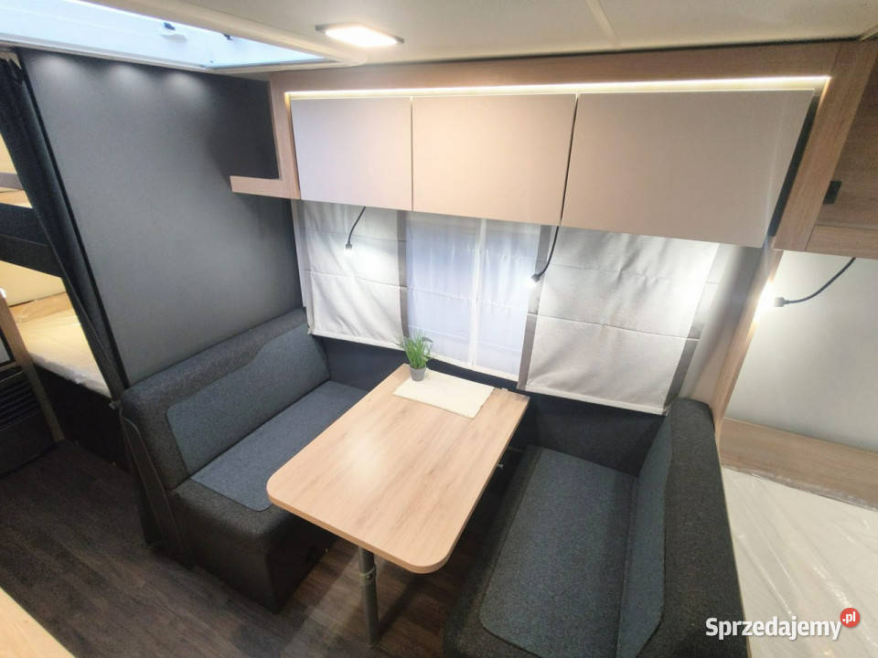 przyczepy kempingowe Knaus Sport 500 KD z dużą Gaj