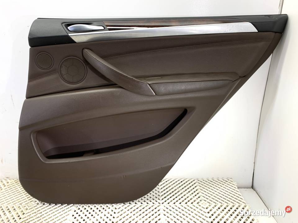 BOCZEK DRZWI TYŁ PRAWY BMW E70 SUV 0613 osobowe sprzedam