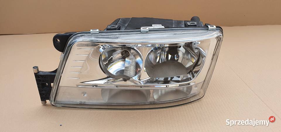 MAN TGX TGS REFLEKTOR LEWY LAMPA LEWA XENON Oświetlenie lubuskie Bieleń sprzedam