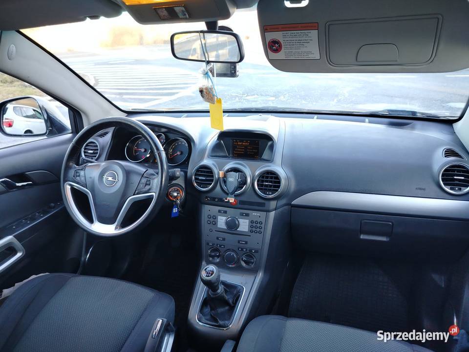 Opel Antara 4x4 2008 Rok produkcji 2008 Oleśnica