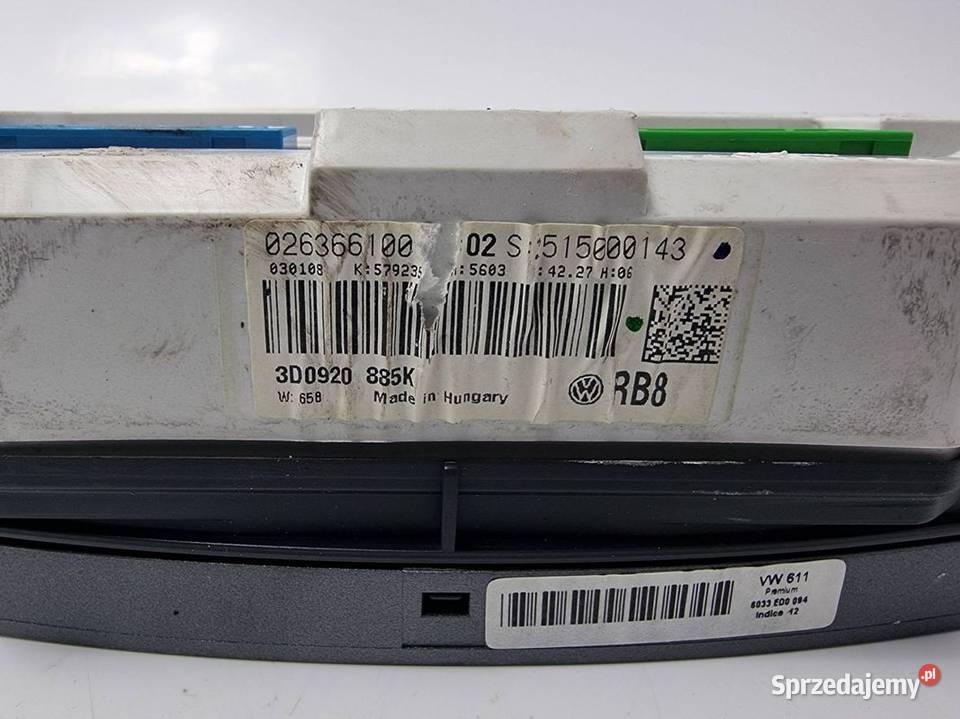 LICZNIK ZEGAR VOLKSWAGEN PHAETON LIFT 3D0920885K osobowe Lipno sprzedam