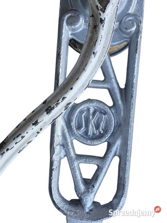 Stary młynek do maku sygnowany SKZ lata 5060 Cieszyn sprzedam