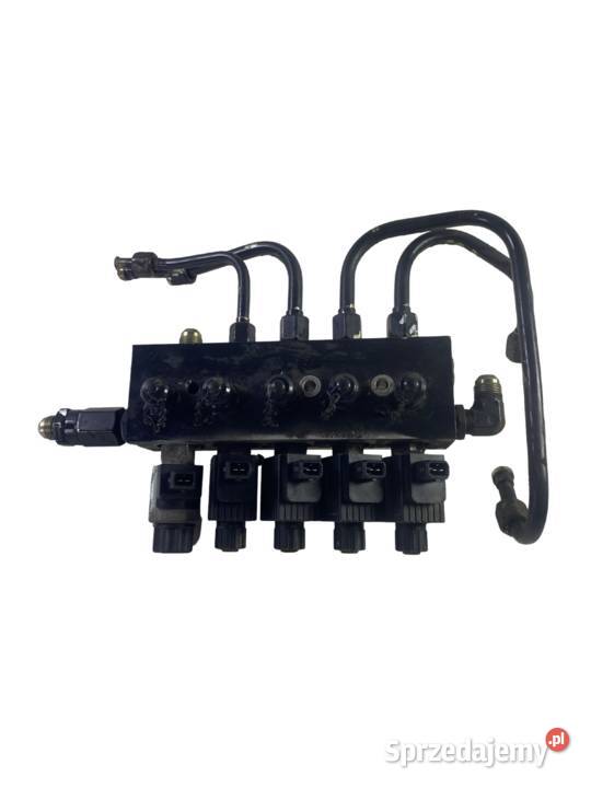 BLOK HYDRAULICZNY Z ZAWORAMI V34815000 VALTRA świętokrzyskie Kielce