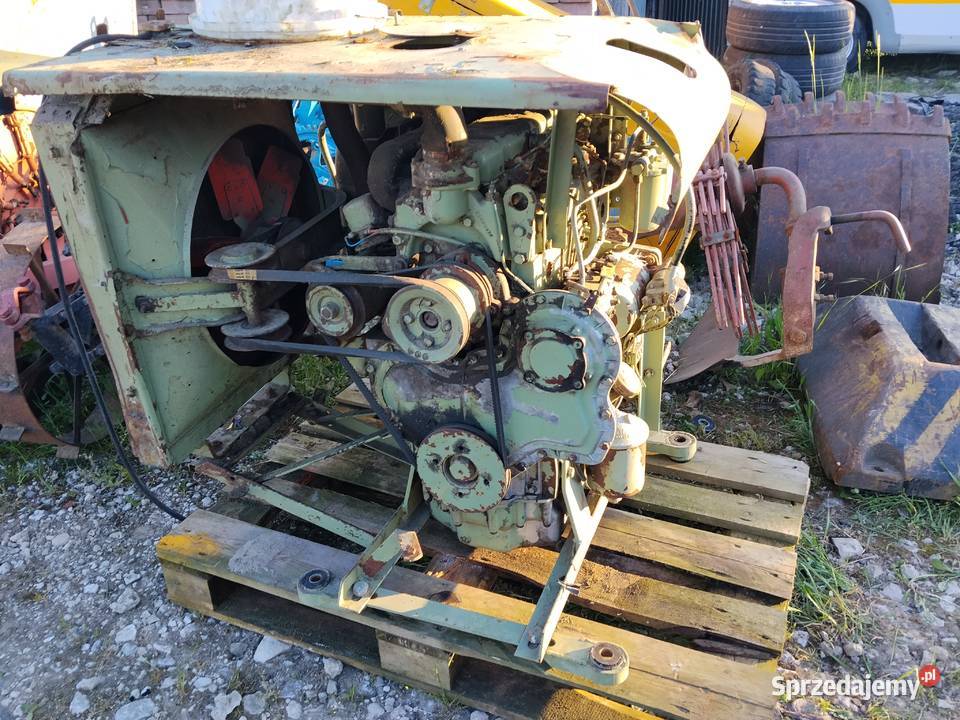Silnik ursus c 355 c 360 i Perkins 4 i 6 Miechów