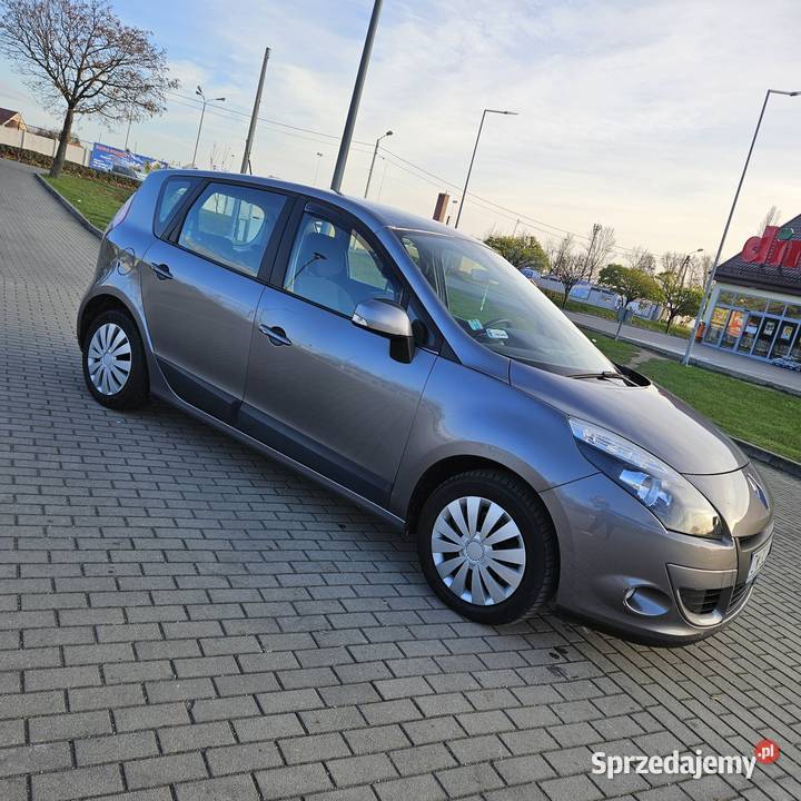 Renault Scenic 15 dci 110 Niski przebieg manualna Scenic Paczków sprzedam