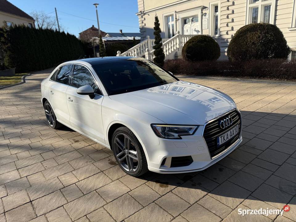 Audi a3 2019r Sedan Kocina