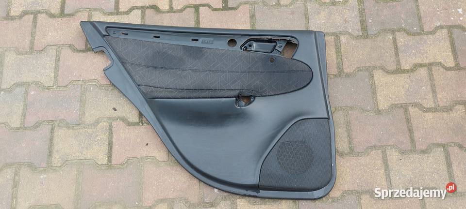 Tapicerka maskownica lewy tył mercedes w203 Zbąszyń sprzedam