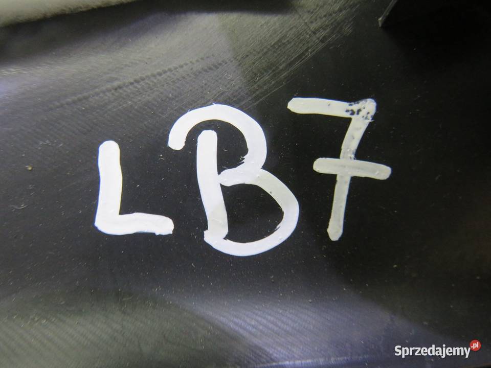PLASTIK OSŁONA SŁUPKA PROGU LEWA PASSAT B7 KOMBI Podszybia