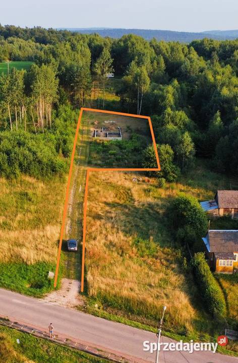 Piękna działka 1249m2 z rozpoczętą budową domu 60m