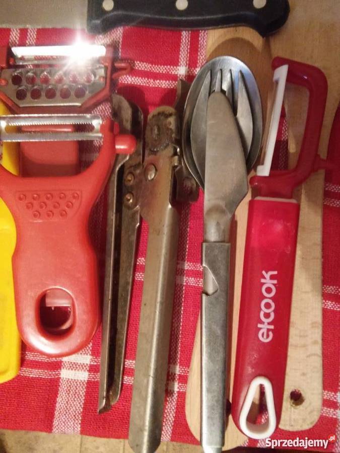 Noże obieraczki łopatka wyciskacz czosnku inny kolor sprzedam