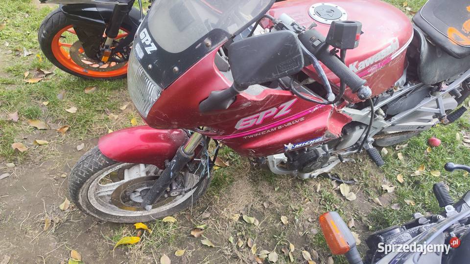 Kawasaki gpz 500 części licznik lampa zbiornik Białystok