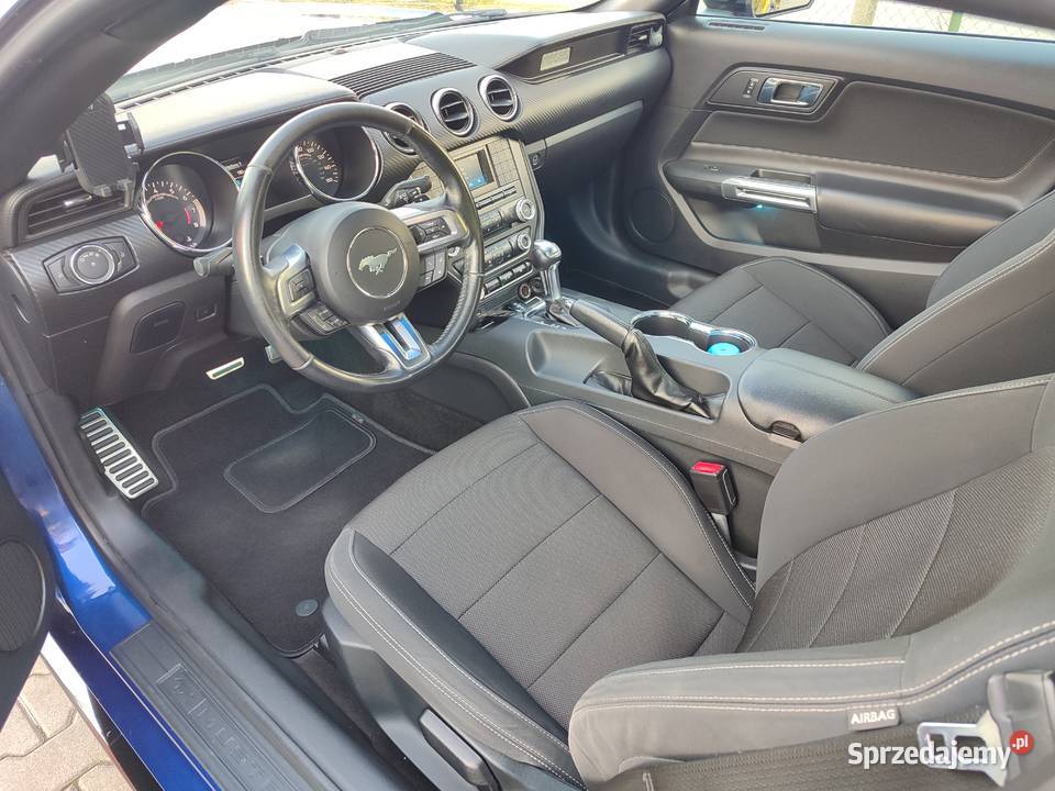 Ford Mustang garażowany serwisowany zadbany Mustang