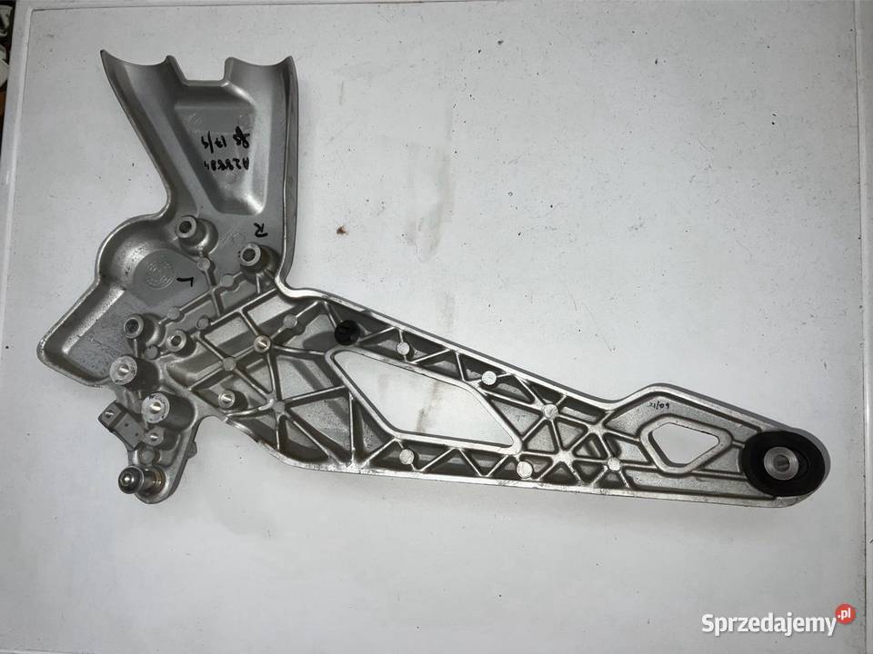 Set prawy BMW G310 BMW GR ABS 2019r Podnóżki i stopki sprzedam