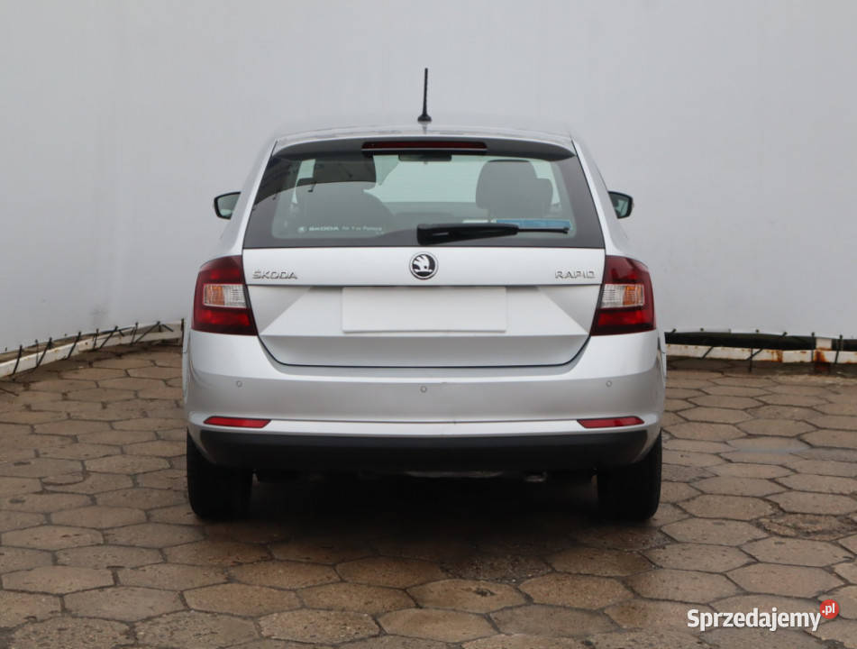 Skoda Rapid Spaceback 10 TSI łódzkie