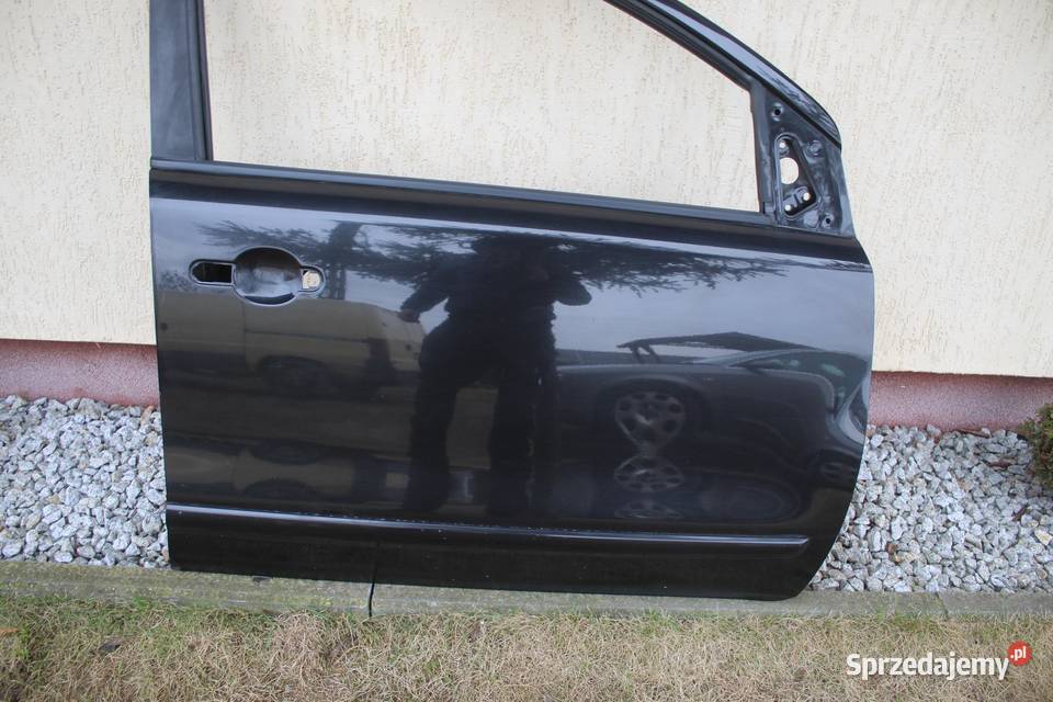 DRZWI PRAWY PRZÓD Z11 NISSAN NOTE E11 Drzwi