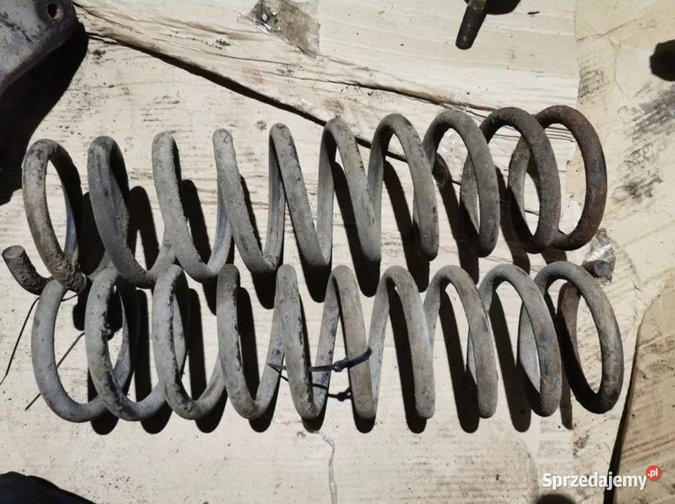 Sprężyny tył BMW E34 360mm Żory