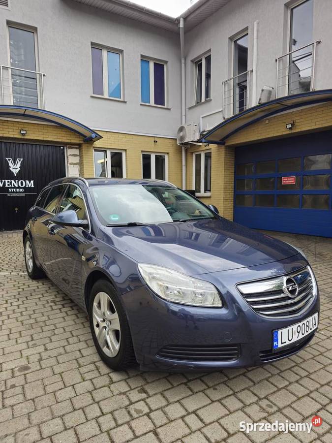 Opel Insignia A 18 benzyna Sports Tourer 2010 Motoryzacja lubelskie sprzedam