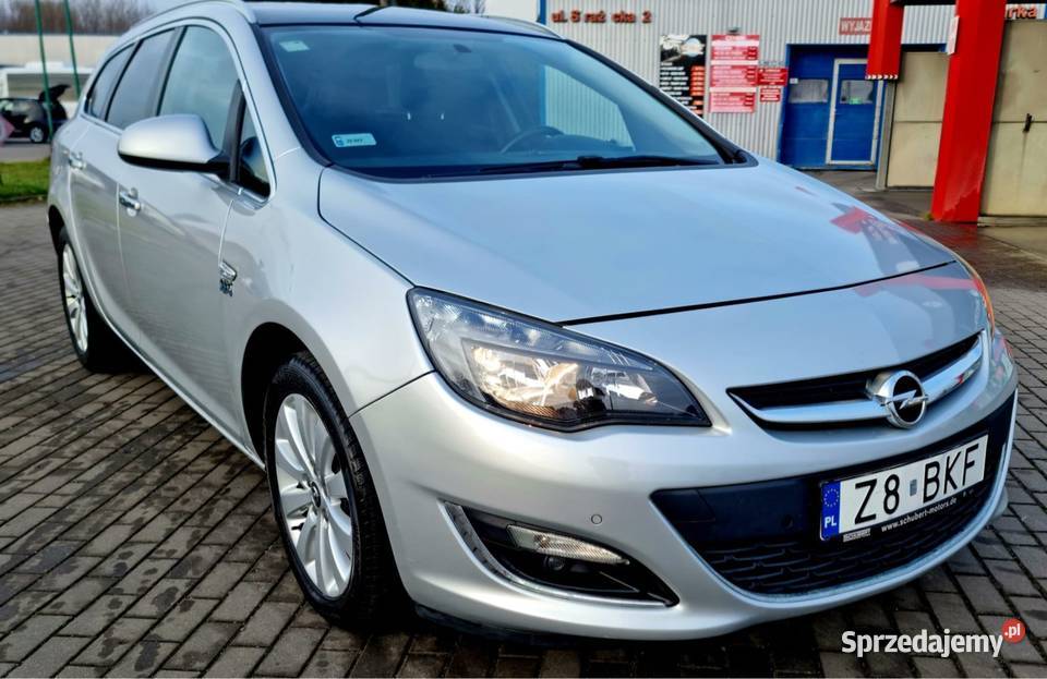 Sprzedam Asta J światła do jazdy dziennej zachodniopomorskie Koszalin