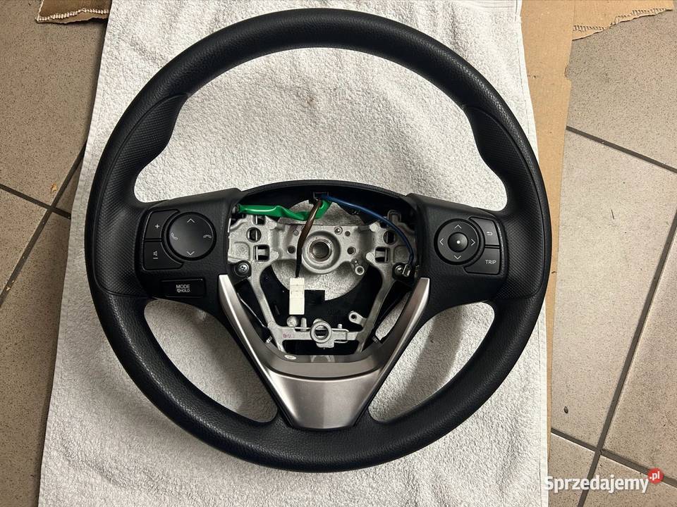 Kierownica Toyota rav4 Rączna sprzedam
