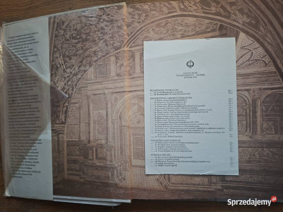 Hrady a zamky v Ceskoslovensku wyd w 6 językach twarda z obwolutą sprzedam