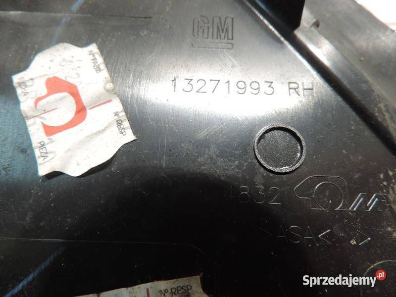 MERIVA B TRÓJKĄT OSŁONA BŁOTNIKA PRAWY 13271993 Podszybia
