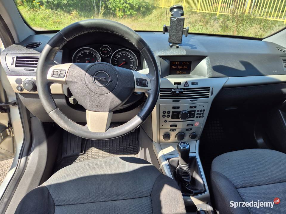 Opel Astra H 17 CDTI 2007 diesel beżowy sprzedam