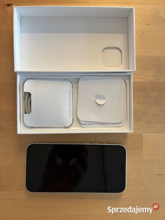 iPhone 13 128GB biały