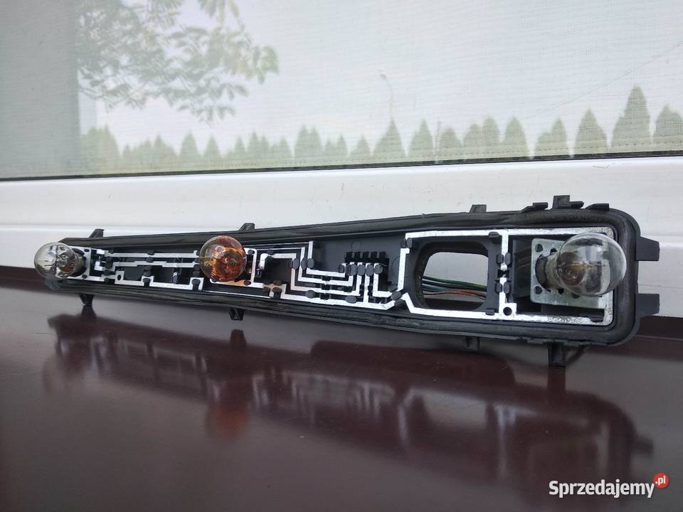 Ford Fiesta MK5 V 5d wkład oprawka lampy tył Sieradz