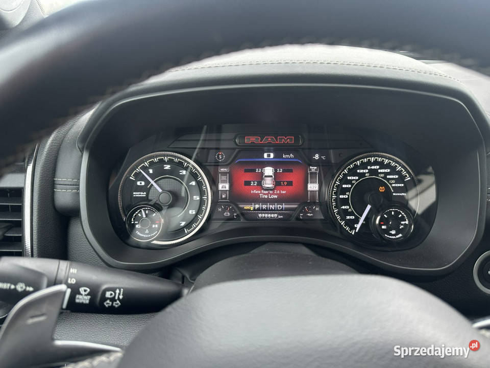 Dodge RAM V 2019 Komorniki