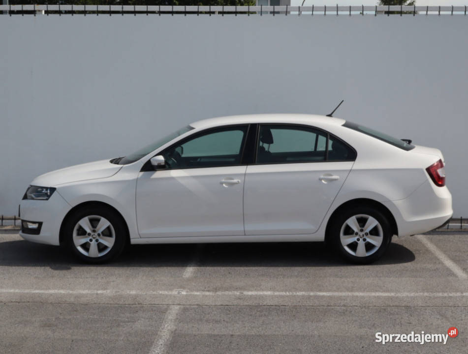 Skoda Rapid 10 TSI Hatchback