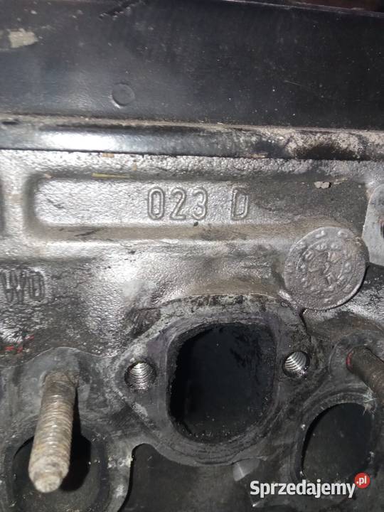 Głowica 19 TDI 90110 pompa wtryskowa 19 TDI