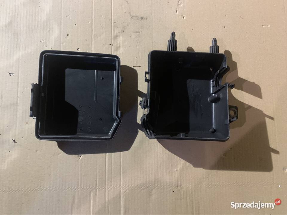 284B10001R obudowa skrzynki bezpieczników Szczecin