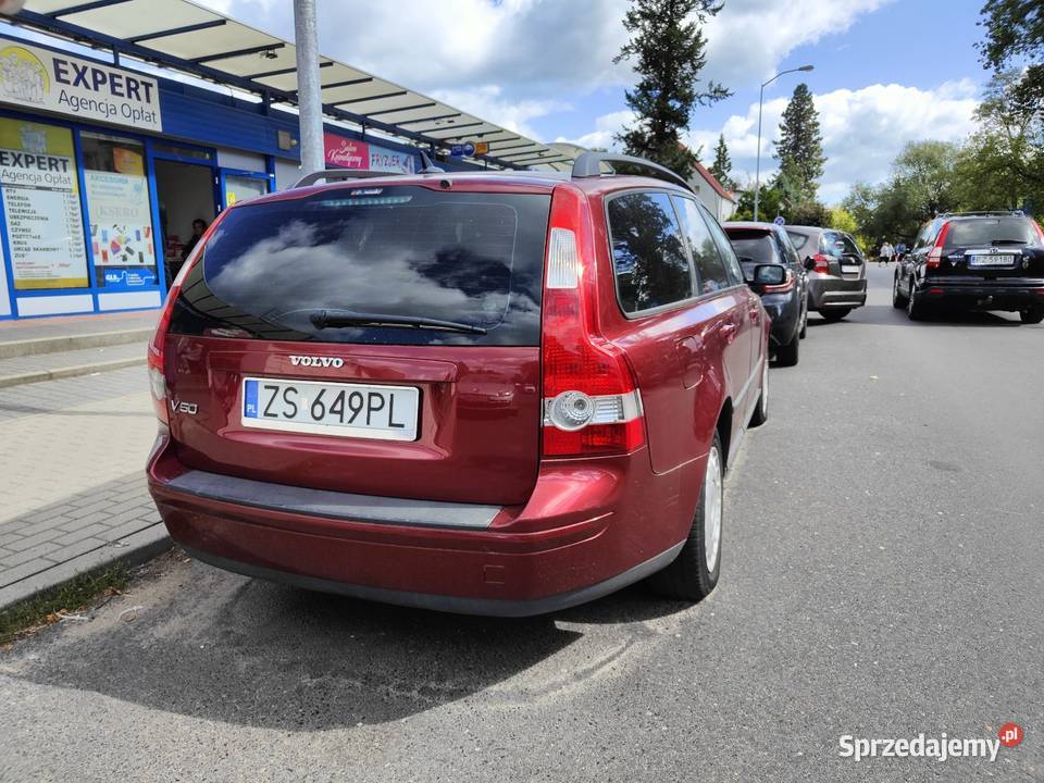 Niezawodne ekonomiczne Volvo V50 kombi z LPG