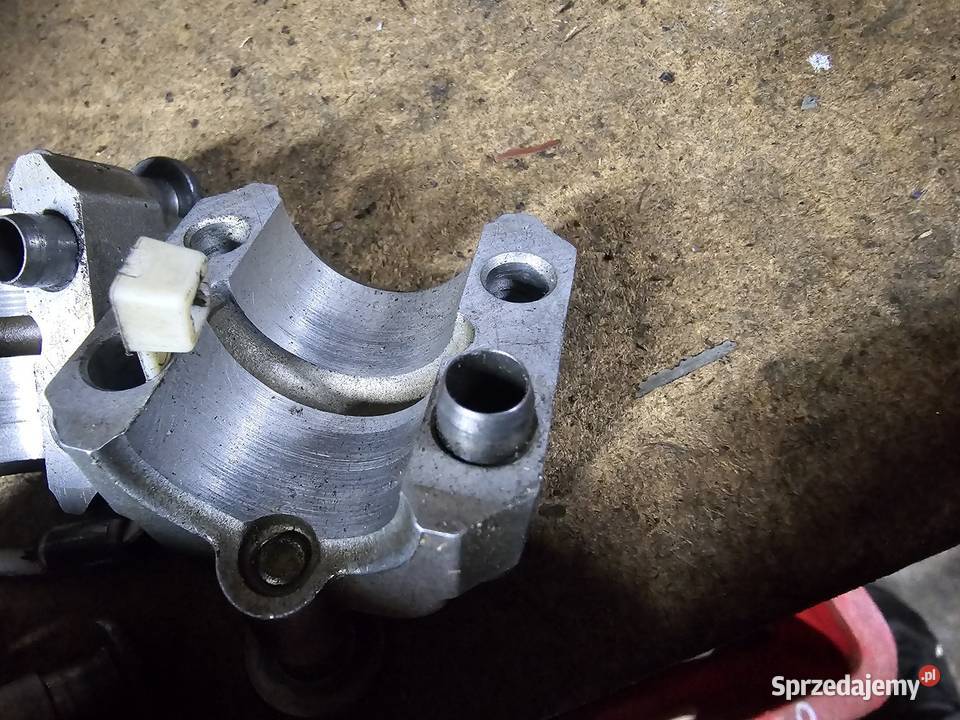 Yamaha XJ 600 diversion 4br głowica mostki