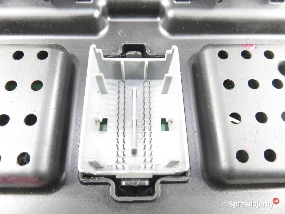 BSI VOLVO S60 I 384 24 D5 D 5244 T4 30765149 Skrzynki bezpieczników Części samochodowe