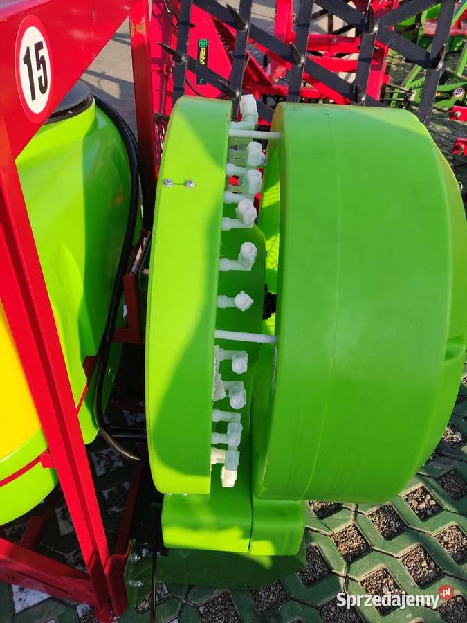 Opryskiwacz zawieszany sadowniczy 200600l Sandomierz