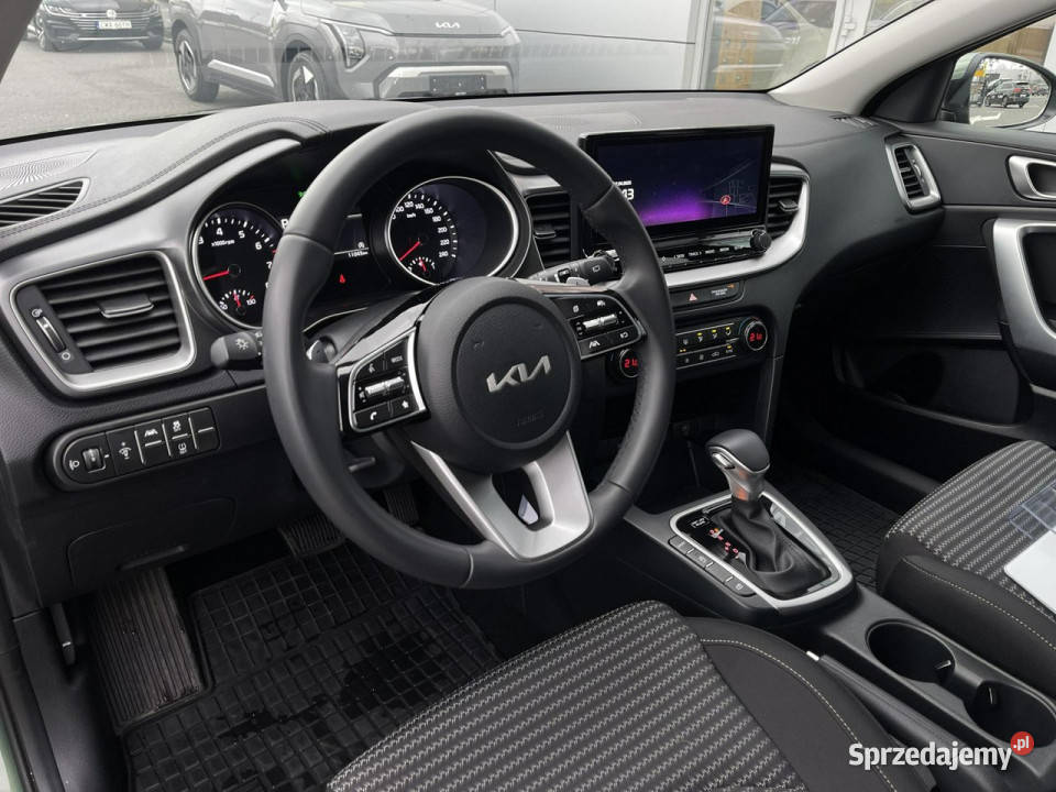 Kia Nowy Ceed Automat 15 Turbo 140 kamera ESP Toruń