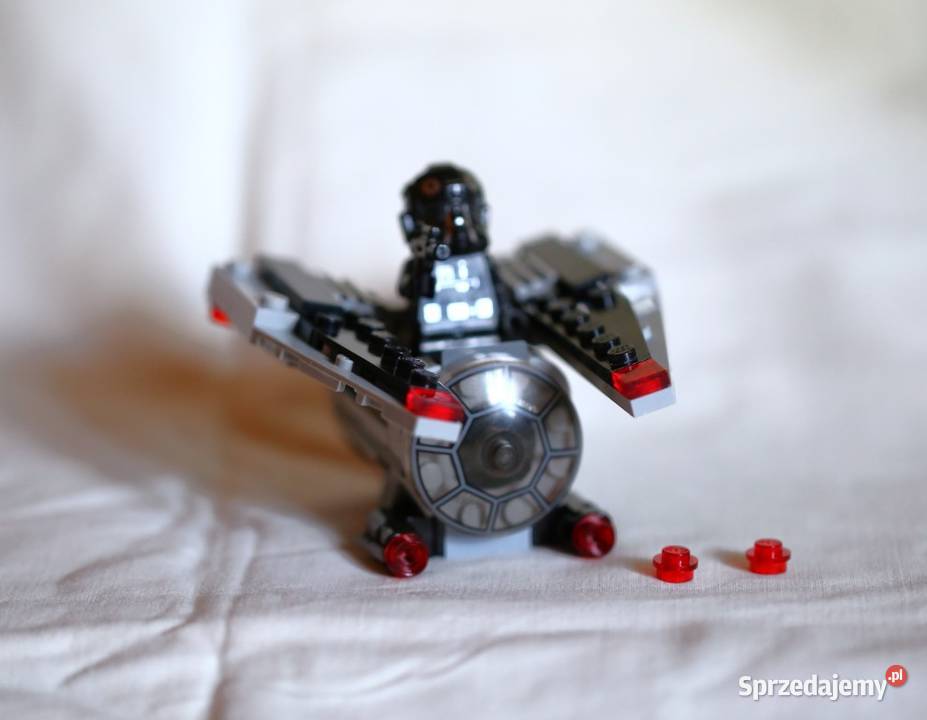 Klocki LEGO STAR WARS 75161 TIE Striker Gdańsk