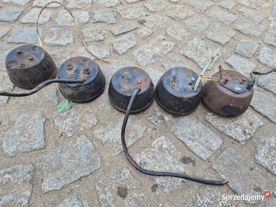 Tylne lampy Ursus C330 metalowe Bucze