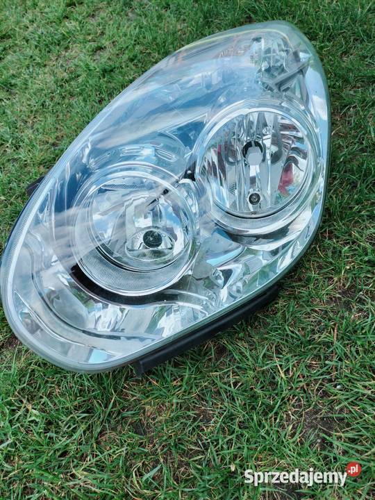 Lampa przednia lewa Opel Combo używana wysyłka dolnośląskie Chocianów sprzedam